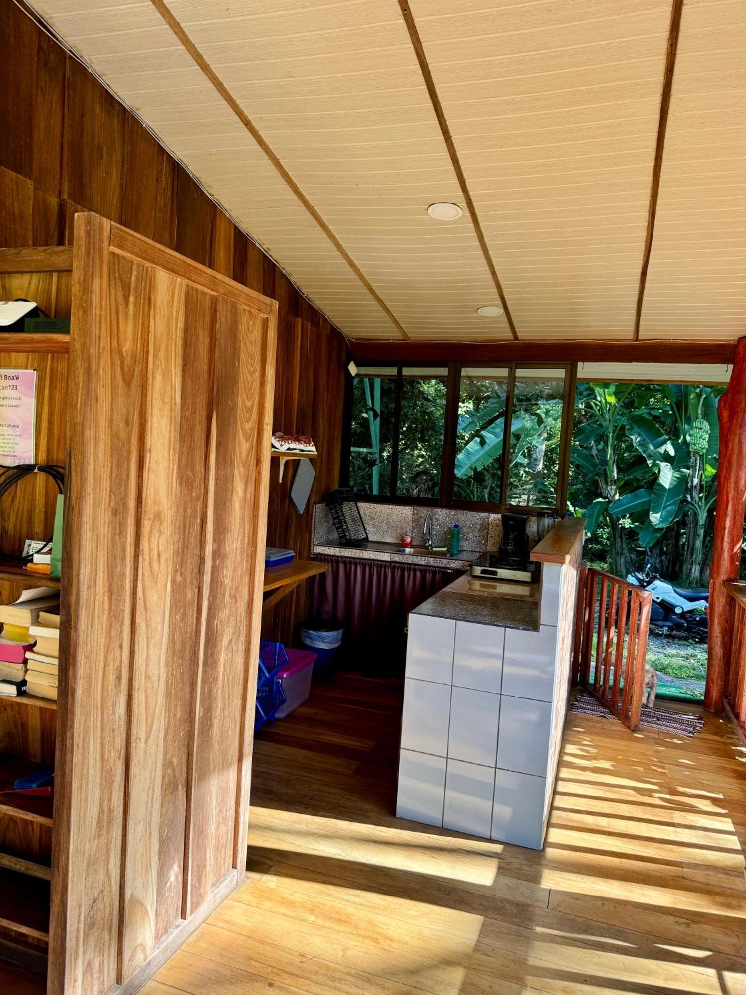 Отель Brigitte'S Ranch Кауита Экстерьер фото